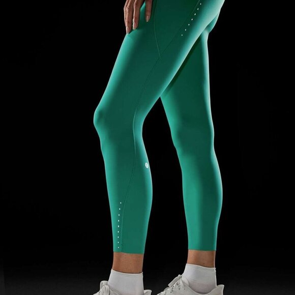 EUC Lululemon 2023 | Fast and Free High-Rise Tight 25” Pockets Size 8 - Picture 7 of 12
